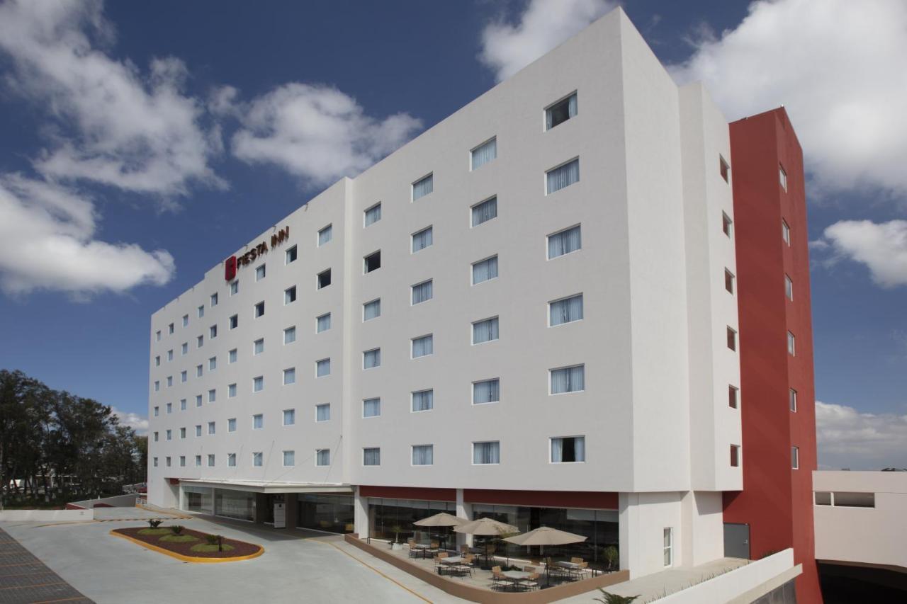 Fiesta Inn Guadalajara Periferico Poniente Запопан Екстериор снимка